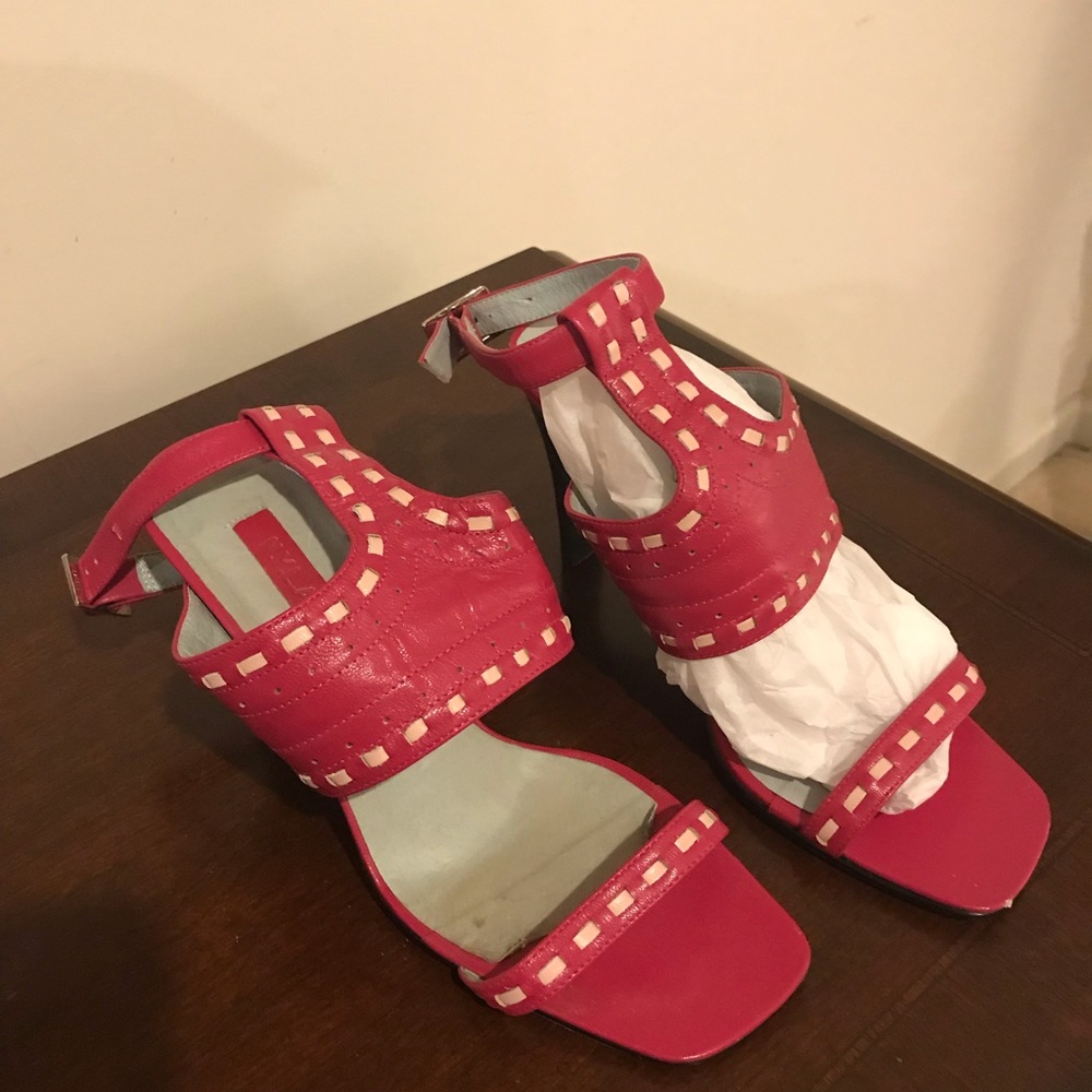Shoes/sandals